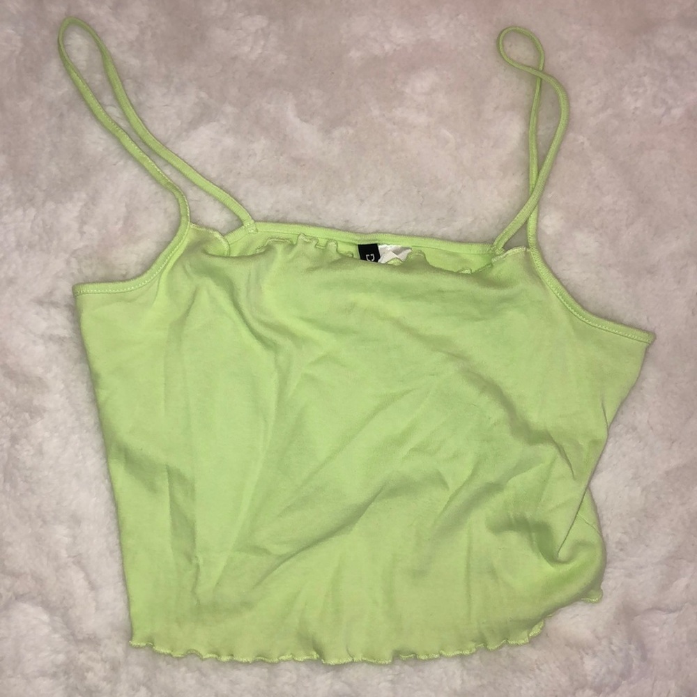 H&M light green top